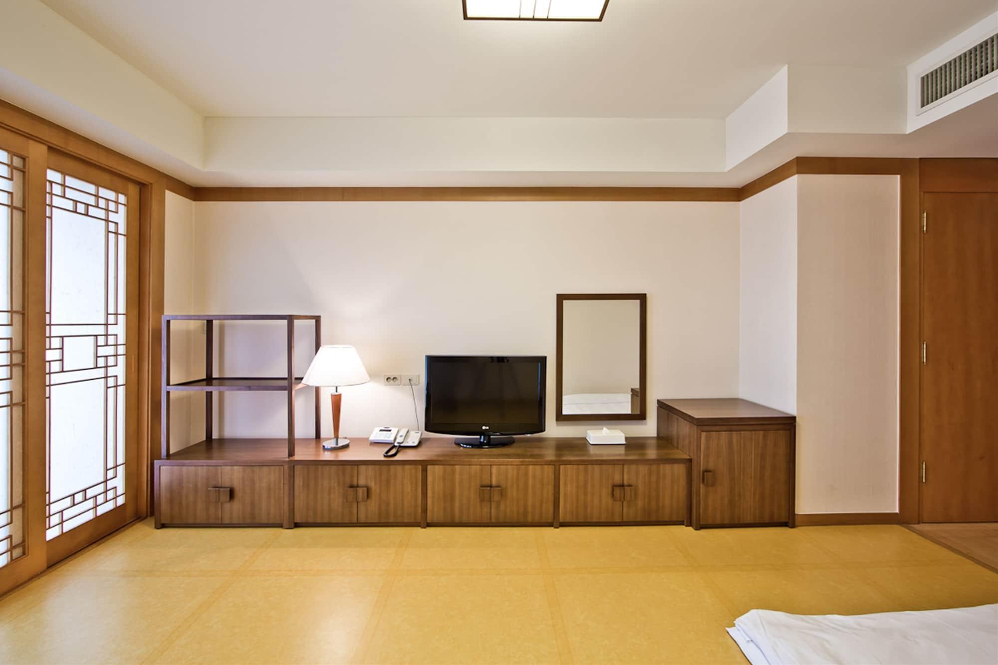 Hotel Hyundai By Lahan Mokpo Yeongam Ngoại thất bức ảnh